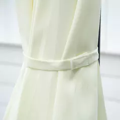 Outsunny 2.5M Garden Cantilever Parasol, Offset Roma Patio Umbrella Hanging Sun Shade Canopy Shelter with 360° Rotation and Cross Base, Beige - 7