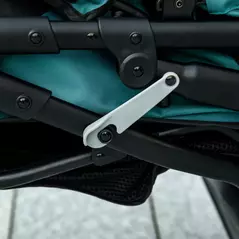 PawHut Foldable Pet Stroller Jogger, with Three Wheels, Canopy, for Medium and Small Dogs, Green - 9