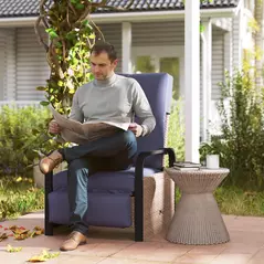 Outsunny 140° Reclining Rattan Armchair - Brown/Blue - 2