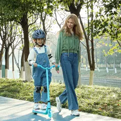 AIYAPLAY Electric Scooter for Kids Aged 4-7 Years, with Flashing LED Lights, Rear Auxiliary Wheels, Blue - 2
