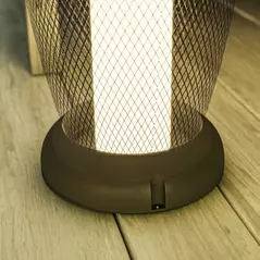 Outsunny Garden Solar Lamp, 71.5 cm Tall Metal Floor Lamp, Auto On/Off LED Solar Garden Light with Metal Wire Shade, IP44 for Outdoor, Porch, Pathway, Terrace, Black - 9