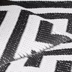 Outsunny 152 x 243 cm(5x 8ft) Outdoor Rug Reversible Mat Plastic Straw Rug Portable RV Camping Mat for Garden Deck Picnic Indoor, Black & White - 7