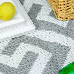 Outsunny Outdoor Rug Reversible Mat Plastic Straw Rug Portable RV Camping Mat for Garden Picnic Indoor, 152x243cm, Light Grey - 9