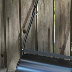 DURHAND 38L Garden Lawn Roller, Water Sand Filled Outdoor Grass Roller, Heavy Duty Metal Lawn Push Rolling Tool Aerator for Grass Seeding, Soil Levelling, Black - 9