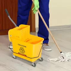 HOMCOM 20L Mop Bucket on Wheels, with Water Separation Panel - Yellow - 1