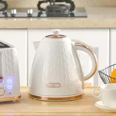 HOMCOM 3kW Rapid Boil Honeycomb Kettle - Cream - 2