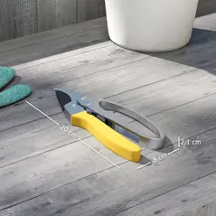 Outsunny 8" Garden Secateurs, Pruning Shears Heavy Duty with Sharp SK5 Blade, Bypass Pruners with Safety Lock and Non-Slip Handles, Lightweight & Ergonomic, Pruning Scissors for Precise Cutting - 2