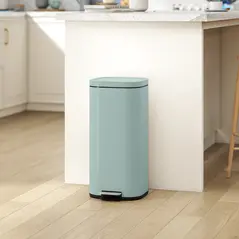 HOMCOM 30L Kitchen Bin, Compact Pedal Bin with Soft-Close and Stay-Open Lid, Removable Bucket for Kitchen, Home, Office, Green - 2