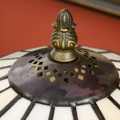 HOMCOM Stained Glass Table Lamp, Handmade Antique Bedside Lamp, Decorative Night Light for Bedroom, Living room, Home, Nightstand - 9