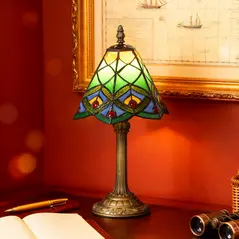 HOMCOM Tiffany-Style Table Lamp with Geometric Patterns, Handcrafted Antique Stained Glass Bedside Lamp for Living Room and Bedroom, E27 Socket, Green - 7