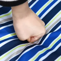 Outsunny Reclining Garden Chair Set of 2, 5-Level Adjustable Zero Gravity Chairs with Cushions, Folding Sun Lounger Garden Recliner Chairs with Armrests for Outdoor, Patio, Blue Stripe - 9