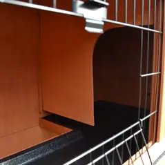 PawHut Rabbit Hutch Outdoor Guinea Pig Hutch 2-Tier Bunny Cage with No-Leak Tray 100.5 x 55 x 101 cm - 9