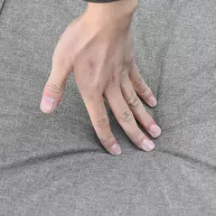 Outsunny 6 Pieces Outdoor PE Rattan Wicker Corner Sofa Set with 10cm Thick Padded Cushions, Aluminium Conservatory Furniture with Glass Top Coffee Table, Footstools, Grey - 9