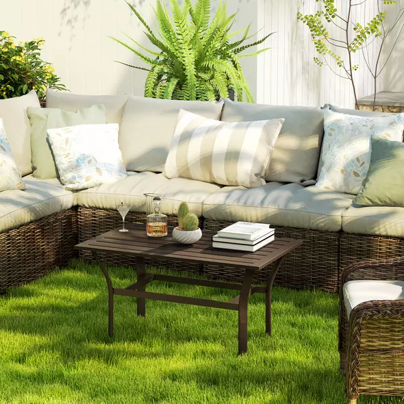 Outsunny Metal Garden Coffee Table, Rectangular Outdoor Side Table with Slatted Tabletop, Foot Pads for Outside, Garden, Balcony, Porch, 91.5 x 55 x 45cm, Brown - 7