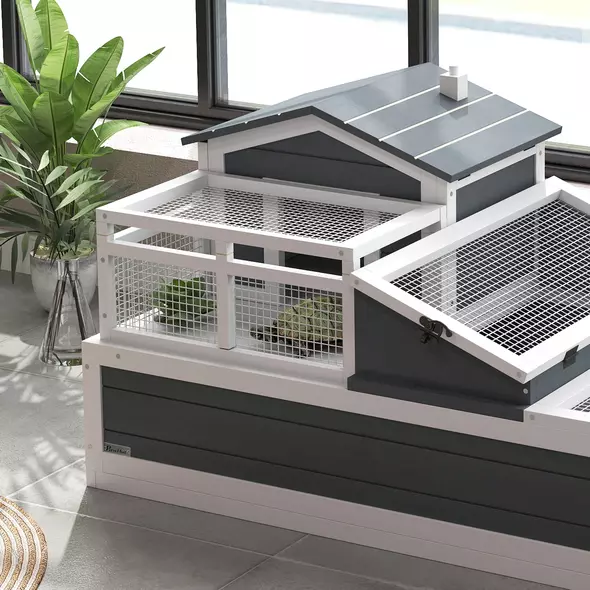 PawHut Tortoise House 3-Room with 2 Stories, Ladder, Balcony, Tray, Openable Roof, 59H x 112L x 65Wcm, Grey - 9