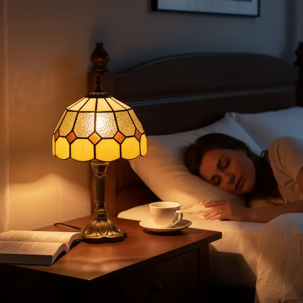 HOMCOM Handmade Art Deco Glass Table Lamp - White/Orange - 7