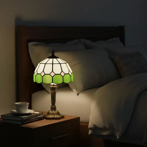 HOMCOM Handmade Art Deco Glass Table Lamp - White/Green - 8